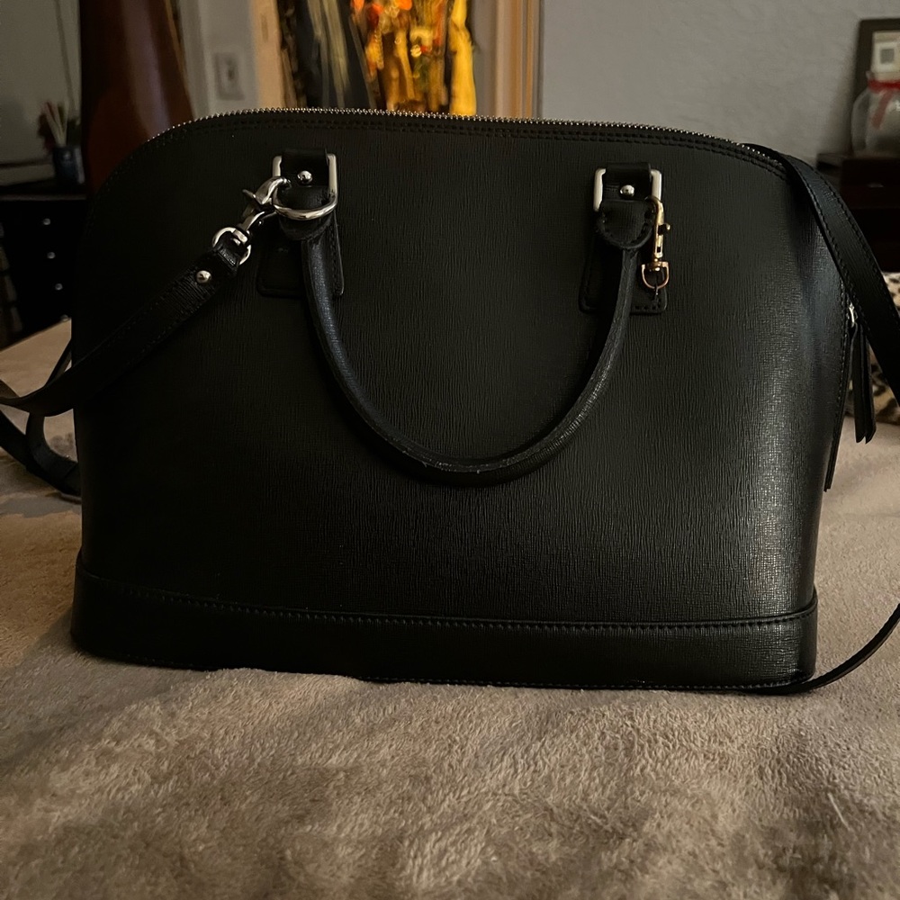 Black medium size alma bag with crossbody strap